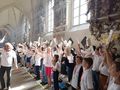JugendKathedralChor Fulda begeistert mit 65 Sängerinnen und Sängern